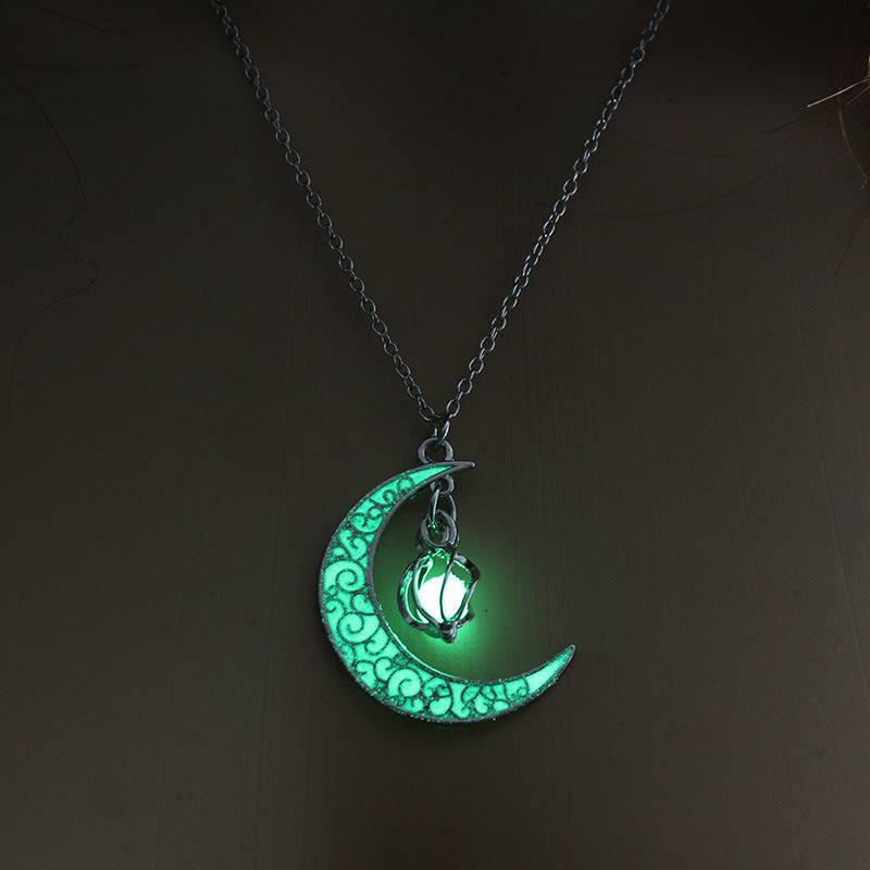 Glowing Pendant Silver-Plated Necklace